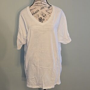 Hanes White V-neck Tee